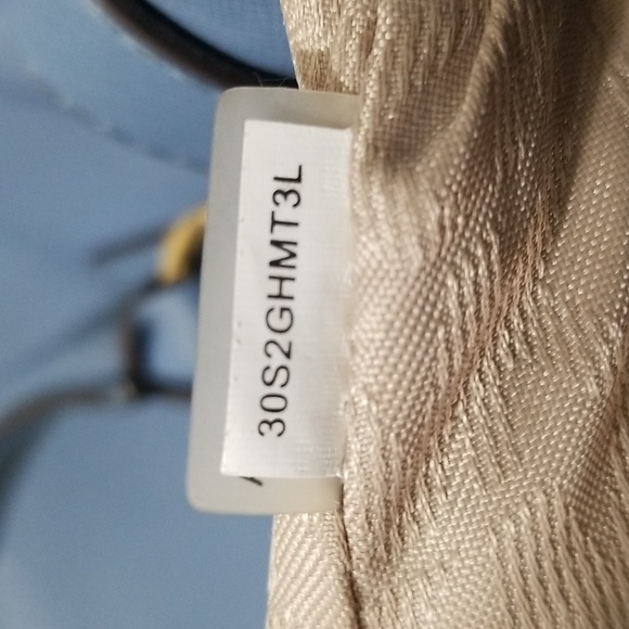 MICHAEL KORS PURSE - Picture 8 of 9